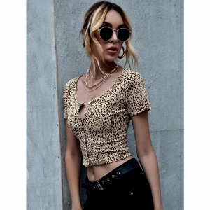 Blusa Con Botón Con Estampado De Leopardo